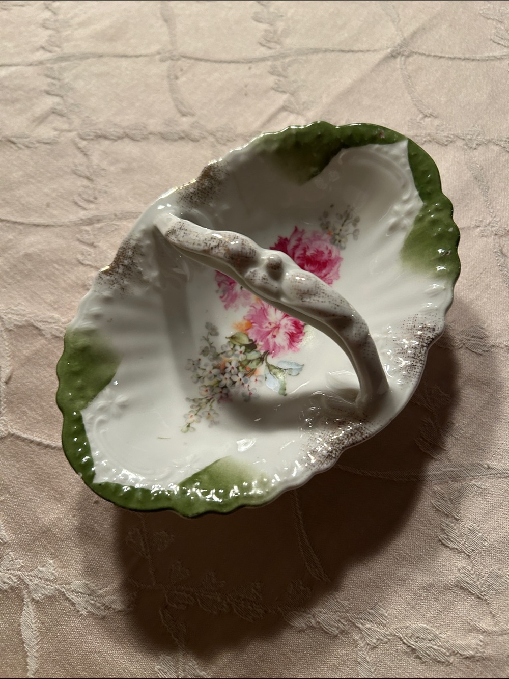 Vintage Ceramic floral Trinket Dish with handle,has small damage Oval shape